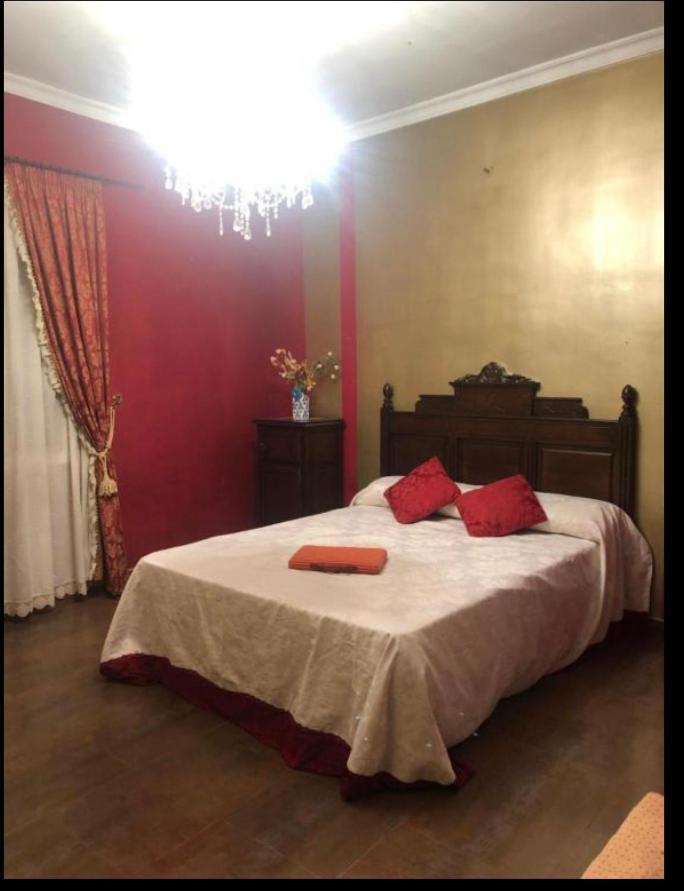 Apartamento En Pleno Centro De Marchena 3 Dormitorios 3 Banos Privados 外观 照片
