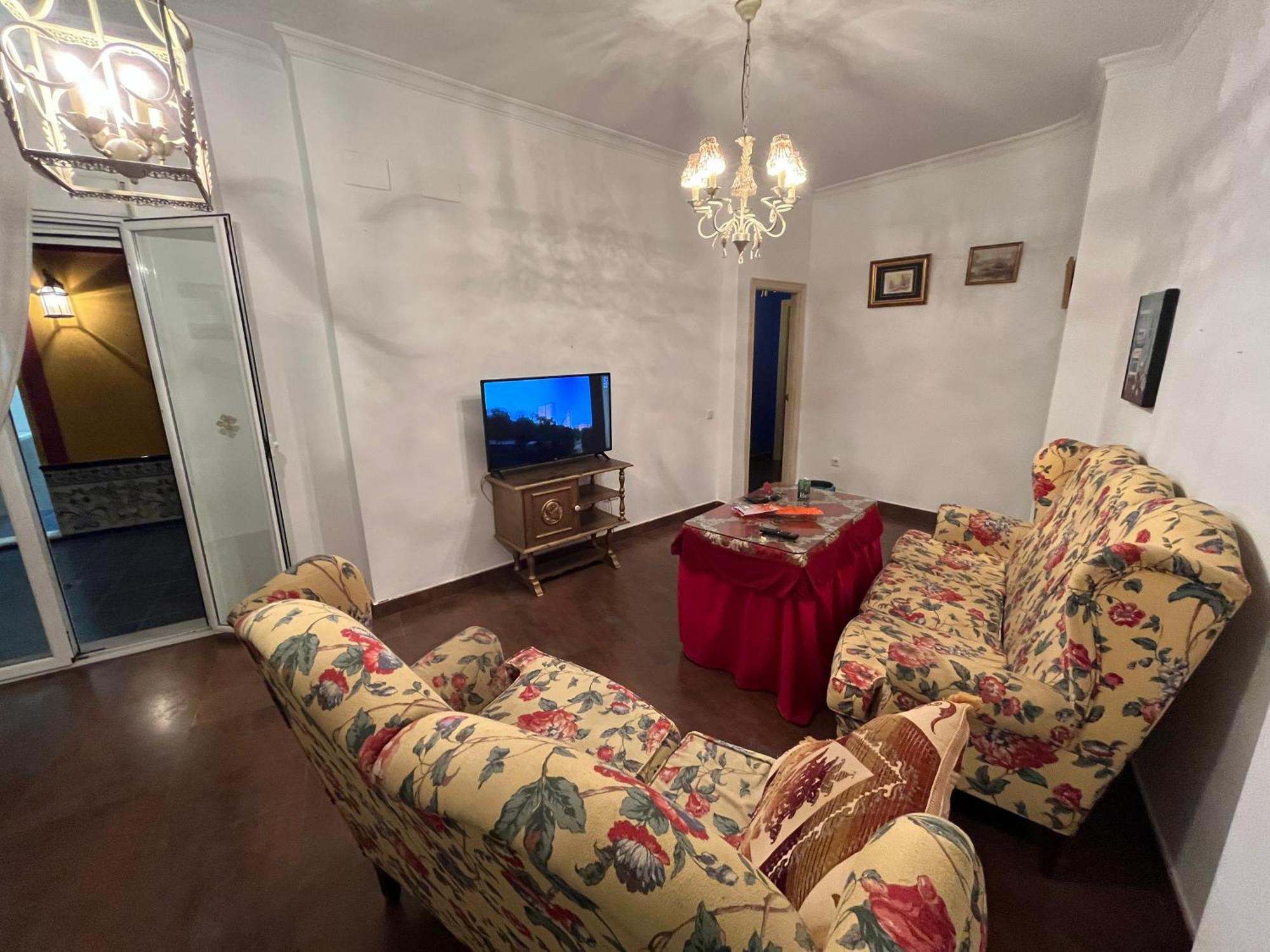 Apartamento En Pleno Centro De Marchena 3 Dormitorios 3 Banos Privados 外观 照片