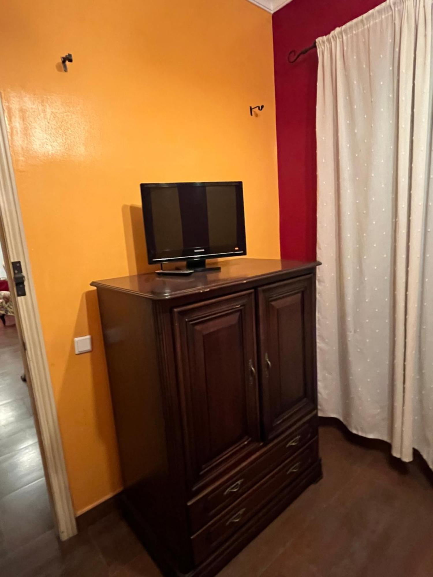 Apartamento En Pleno Centro De Marchena 3 Dormitorios 3 Banos Privados 外观 照片